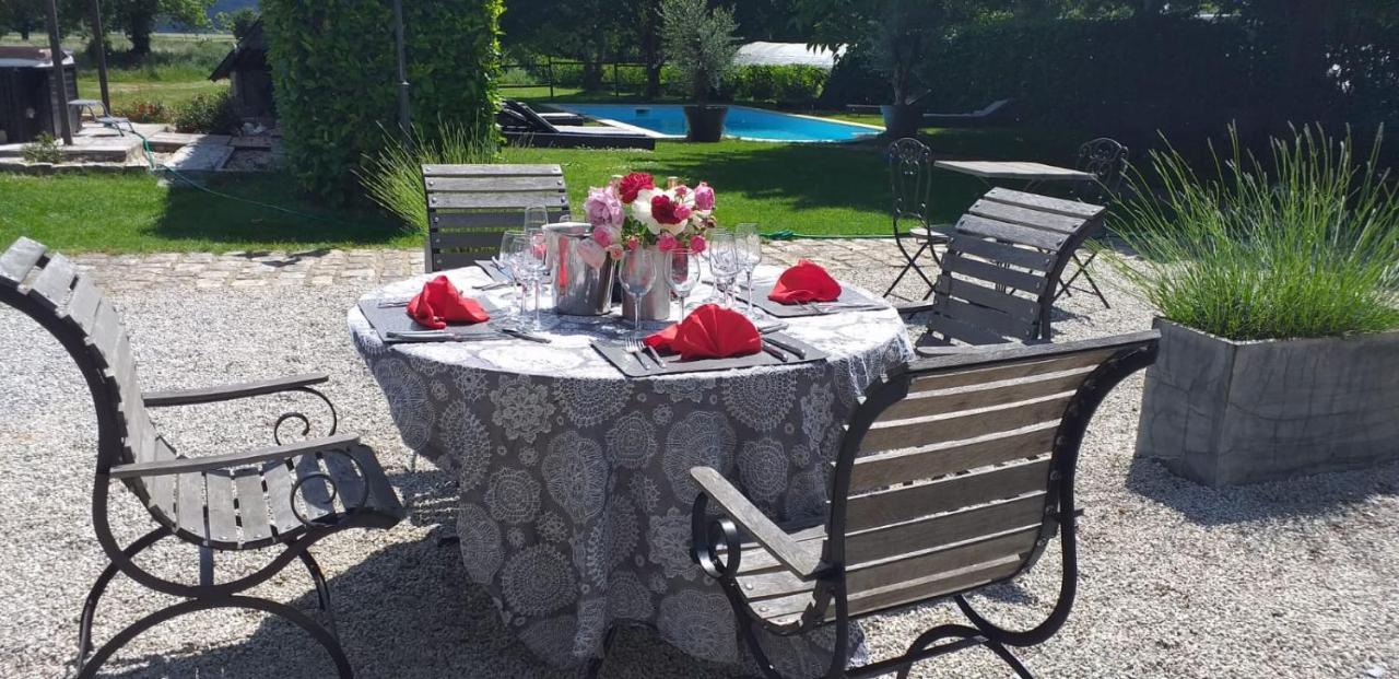 Le Mouton Bed & Breakfast Blaison Eksteriør bilde