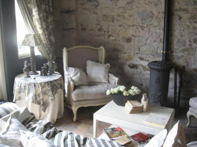 Le Mouton Bed & Breakfast Blaison Eksteriør bilde