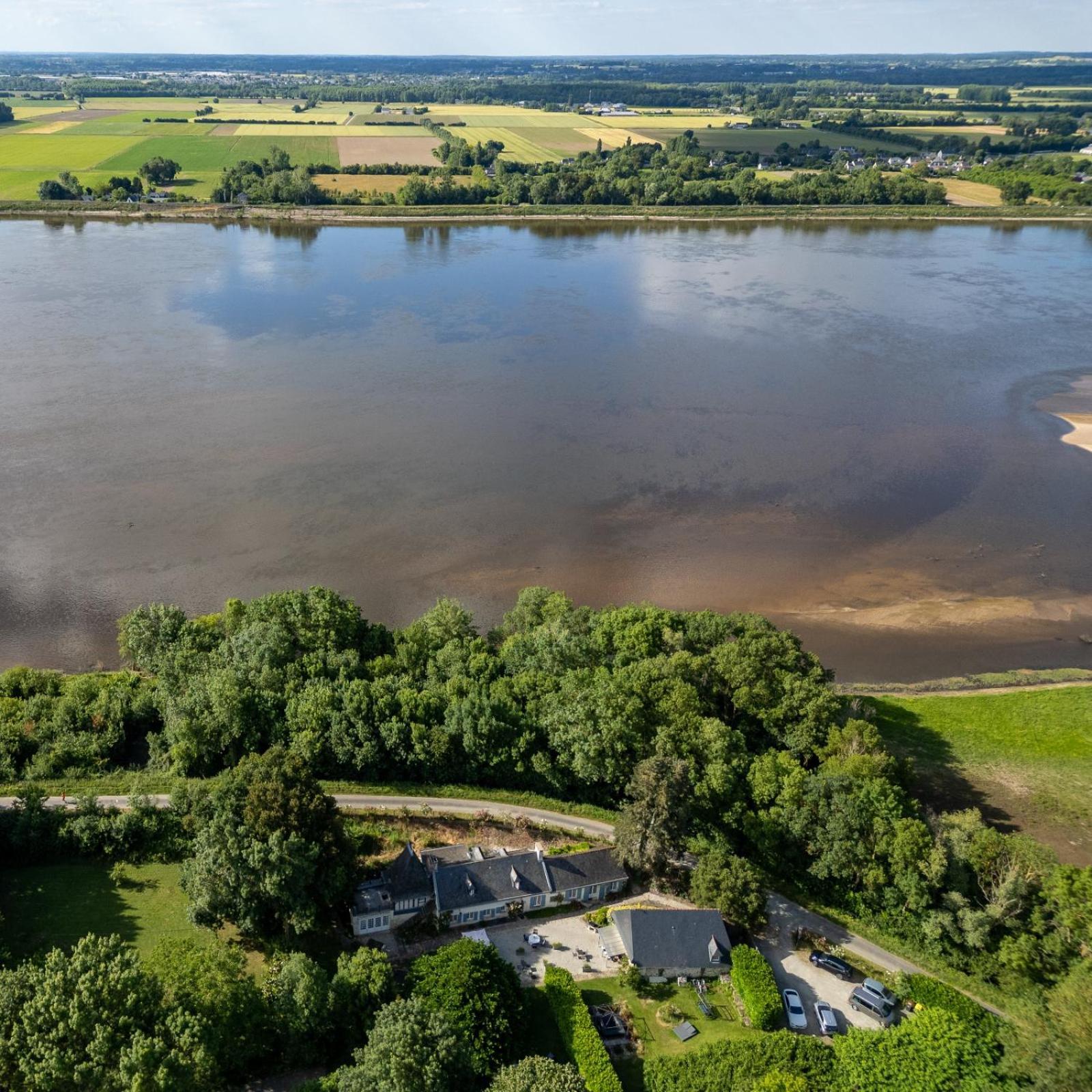 Le Mouton Bed & Breakfast Blaison Eksteriør bilde